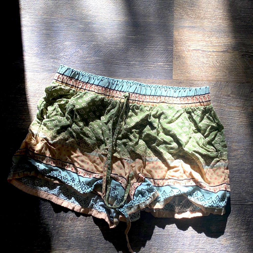 Bebop Shorts: Multi-Color Pattern Bottoms/Shorts